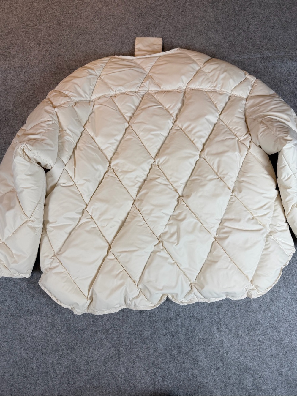 Women's Cream Quilted Puffer Jacket Oversized Soft Girl Minimalist no size tag - Picture 2 of 8